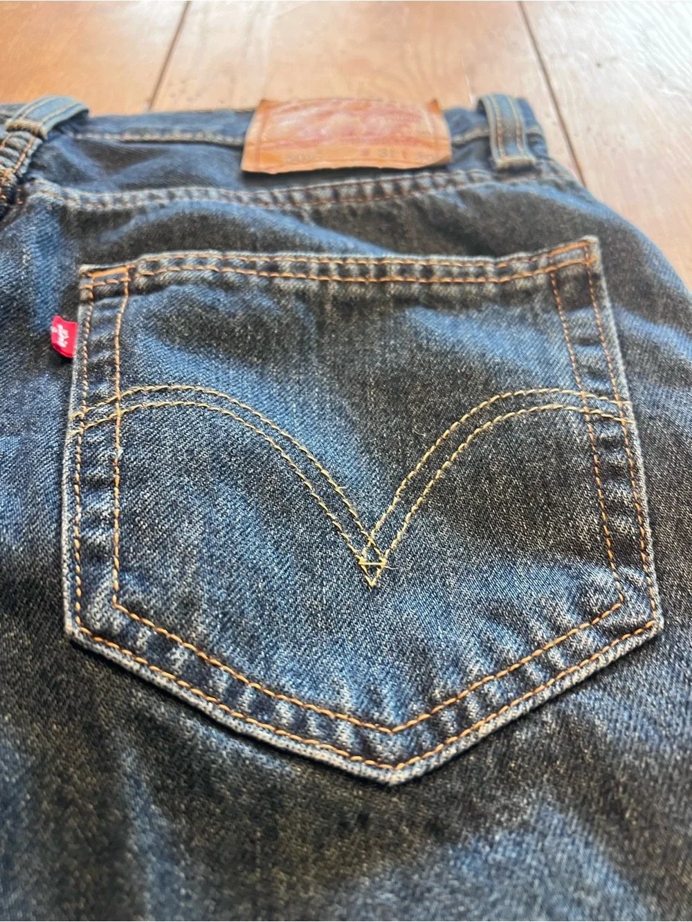 Levi's Men’s Blue Dark Wash Denim Jeans Straight Fit Mid Rise Streetwear 31/30